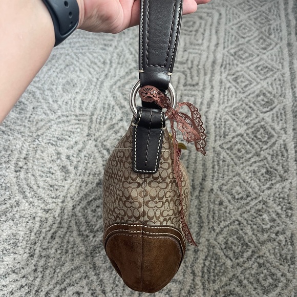 SOLD - Picture 3 of 6